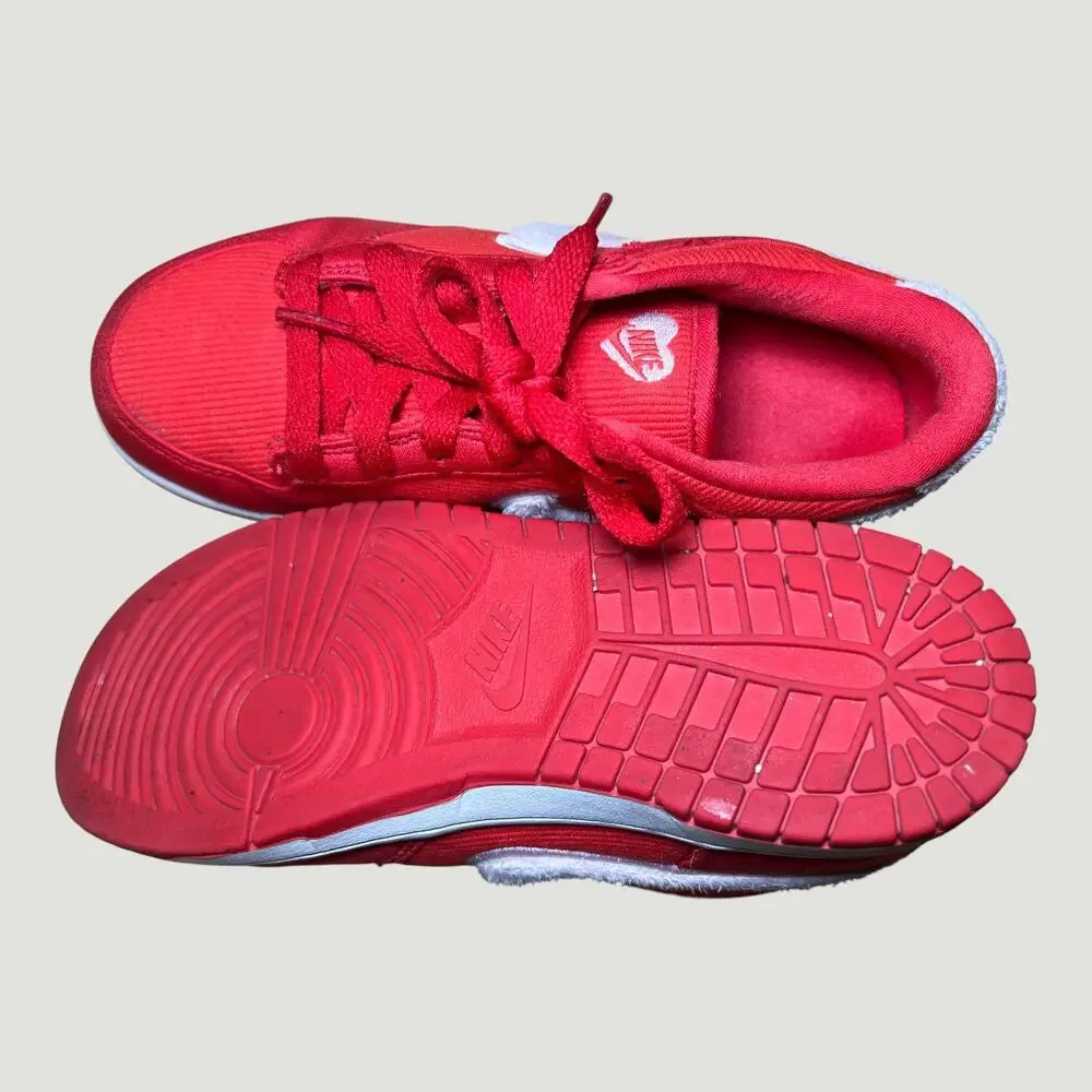 Nike Red Corduroy Low Sneakers Fuzzy Swoosh 2.5Y Valentine